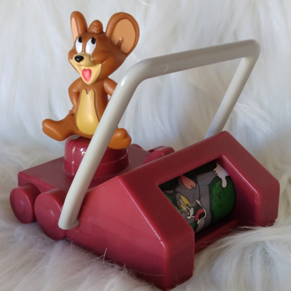 Tom and Jerry 2021 McDonald's Toy